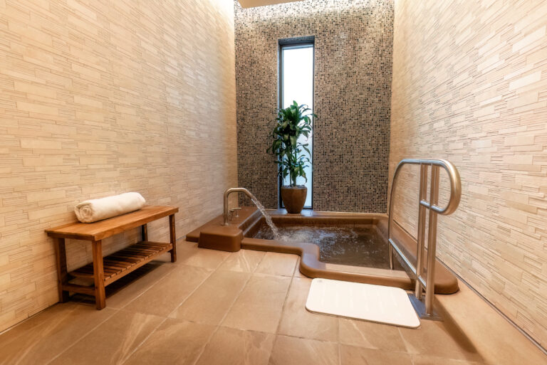 NEW WORLD CLASS LUXURY SPA DESTINATION: THE SPA AT SÉC-HE NOW OPEN